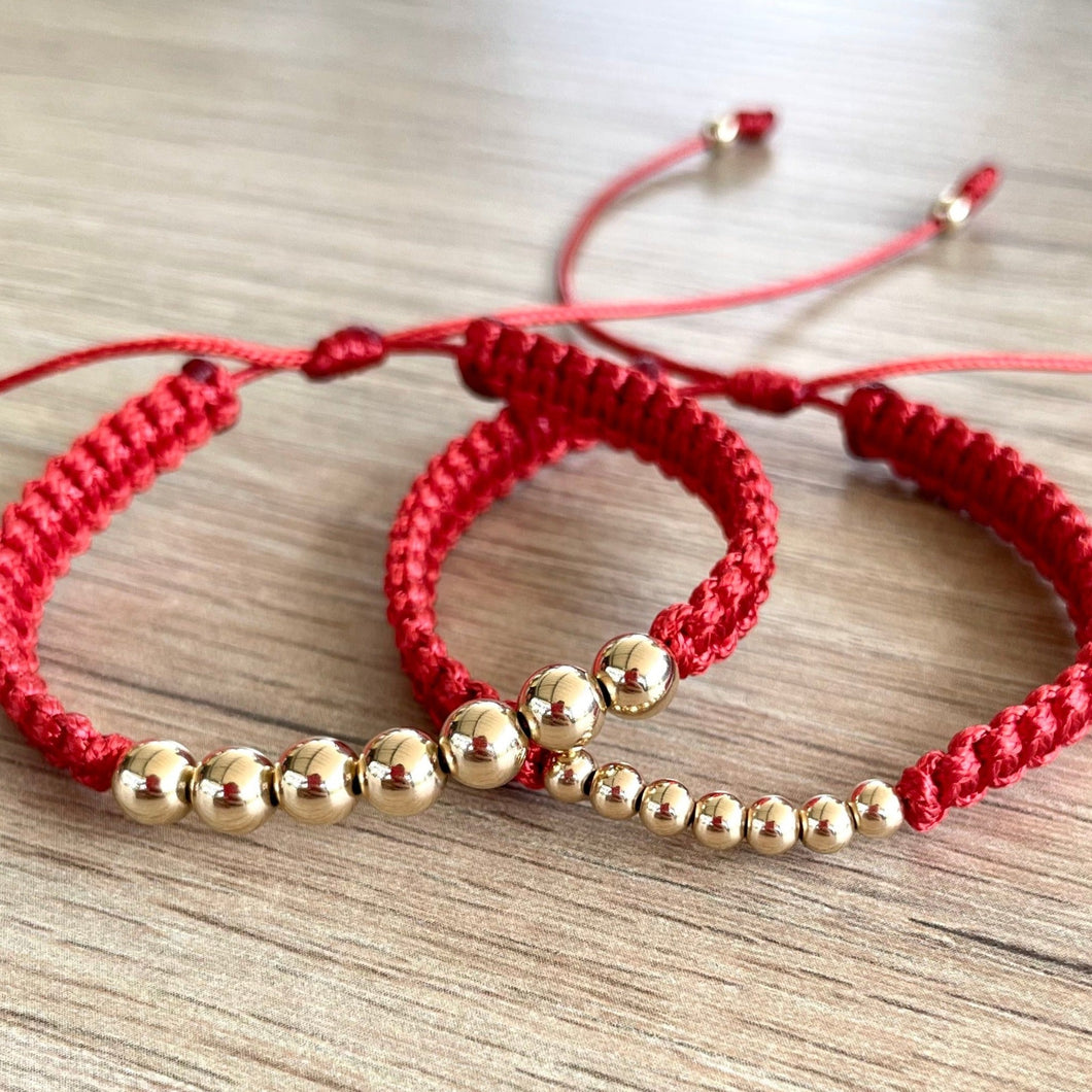 pulsera tejida pareja roja