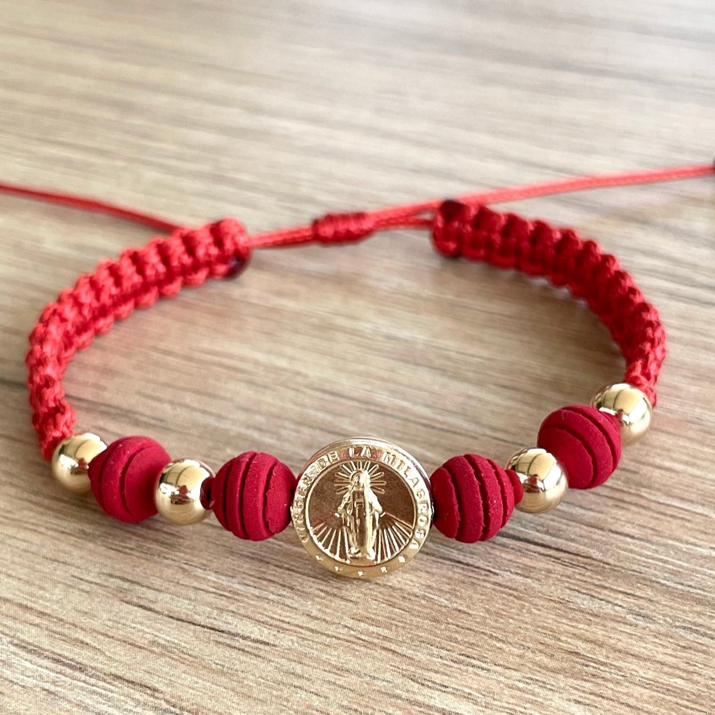 pulsera tejida caballero milagrosa roja